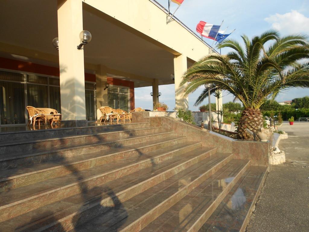 Hotel Le Dune Lago Patria Zewnętrze zdjęcie